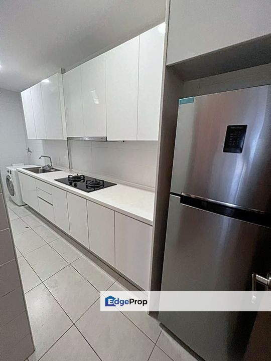 Freehold 2 room service apartment at paragon residence straits view johor bahru, Johor, Johor Bahru