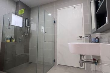 The Canal Garden South, Horizon Hills