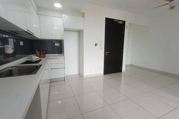 Almas @ Puteri Harbour