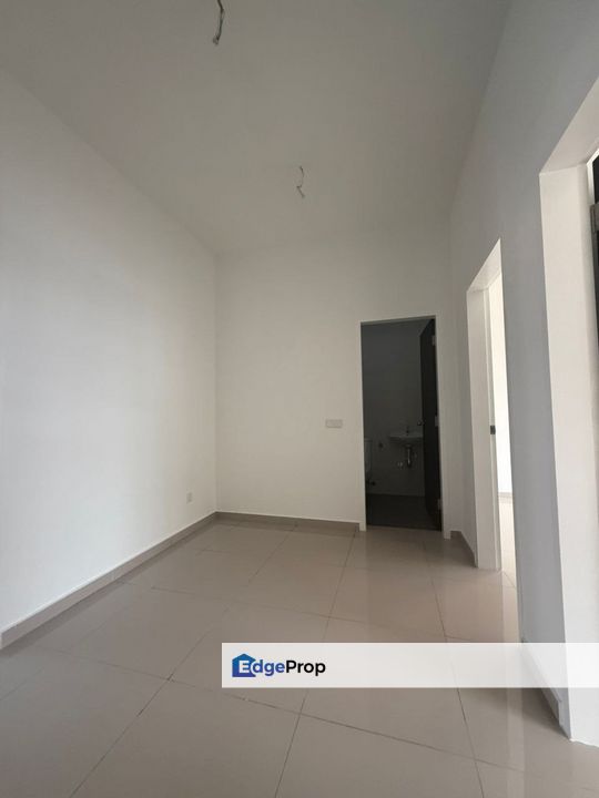 New double storey landed house partial furniture guarded at eco botanic iskandar puteri, Johor, Nusajaya