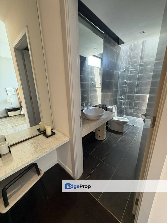 Freehold single storey villa bungalow at leisure farm iskandar puteri, Johor, Gelang Patah