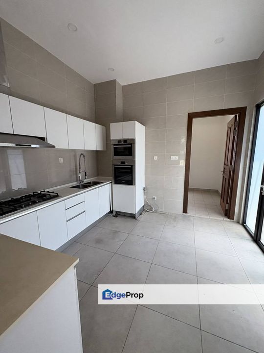 Freehold single storey villa bungalow at leisure farm iskandar puteri, Johor, Gelang Patah