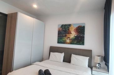 Almas Suites @ Puteri Harbour