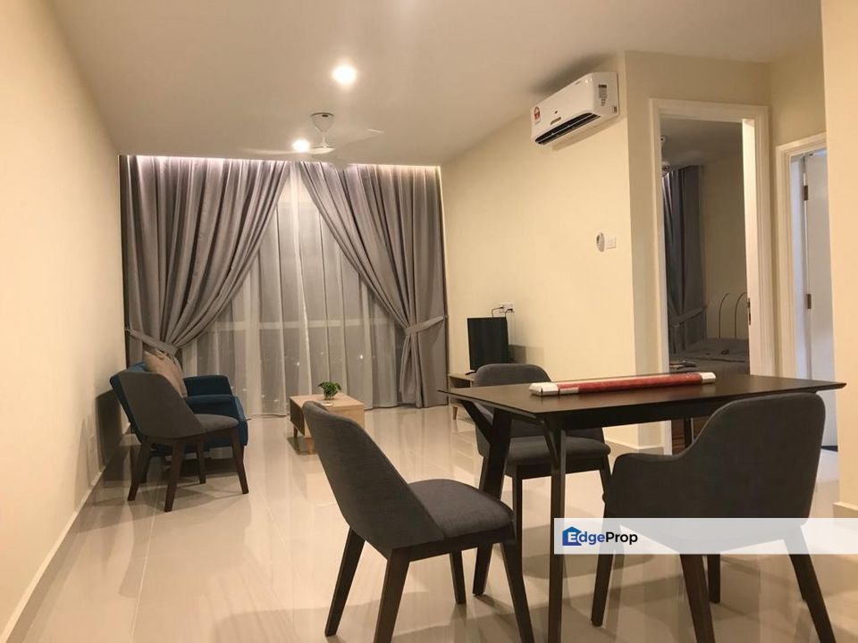 Fully furniture 2 room service apartment at medini signature, Johor, Nusajaya