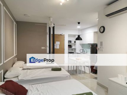 Freehold fully furniture high floor teega suites service apartment at puteri harbour, Johor, 