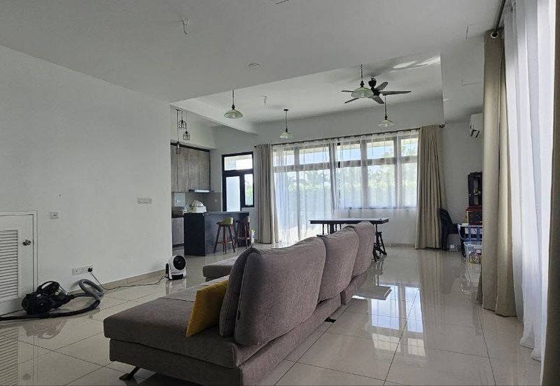 Sunway Citrine Lakehomes