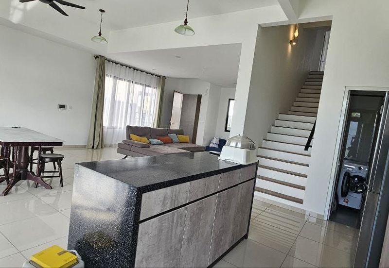 Sunway Citrine Lakehomes