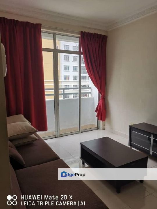 Full loan 3 room service apartment guarded at kipark tampoi skudai, Johor, Tampoi