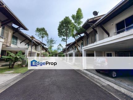 Freehold double storey landed house guarded at leisure farm iskandar puteri johor, Johor, Gelang Patah