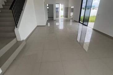 Tate Dalton @ Eco Botanic 2