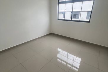 Tate Dalton @ Eco Botanic 2