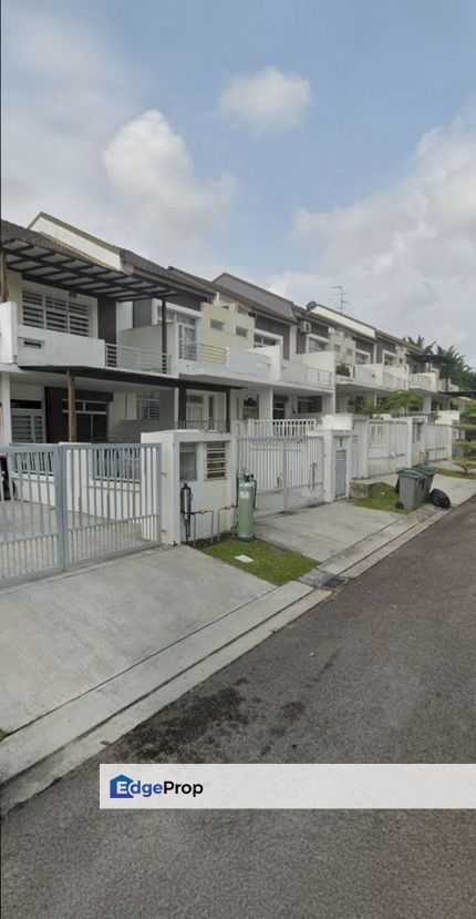 Freehold double storey landed house renovated and guarded at setia eco village gelang patah, Johor, Gelang Patah