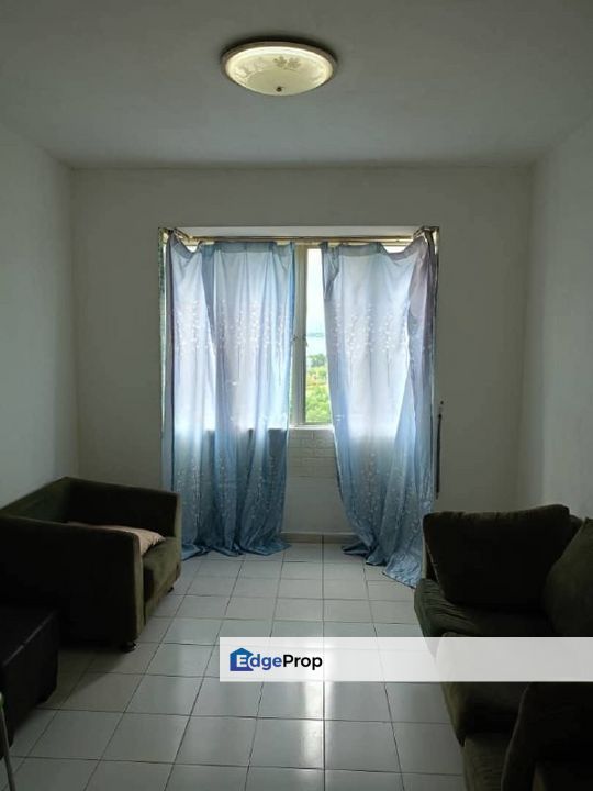 Freehold full loan 3 room apartment at nusa perdana gelang patah, Johor, Gelang Patah
