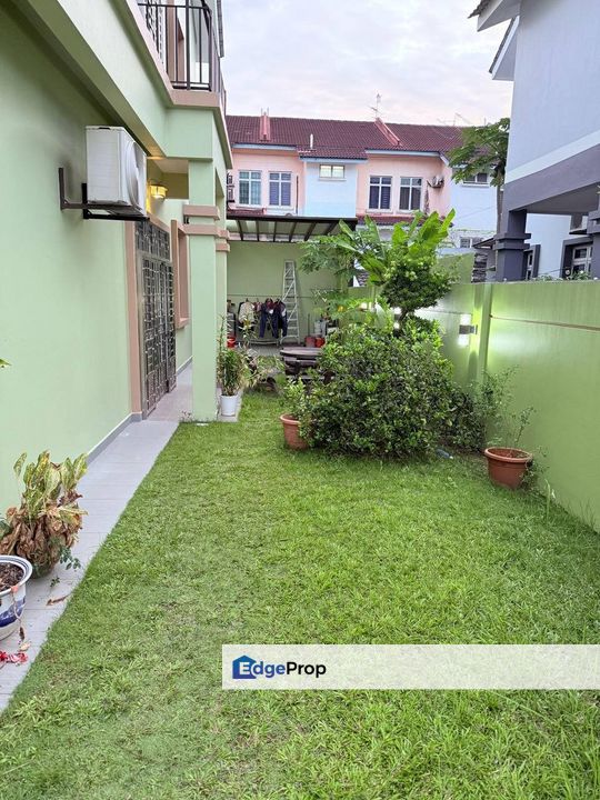 Freehold double storey semi d renovated and fully extended guarded at nusa duta iskandar puteri, Johor, Johor Bahru