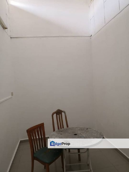 Freehold single storey landed house at taman aminah skudai, Johor, Skudai