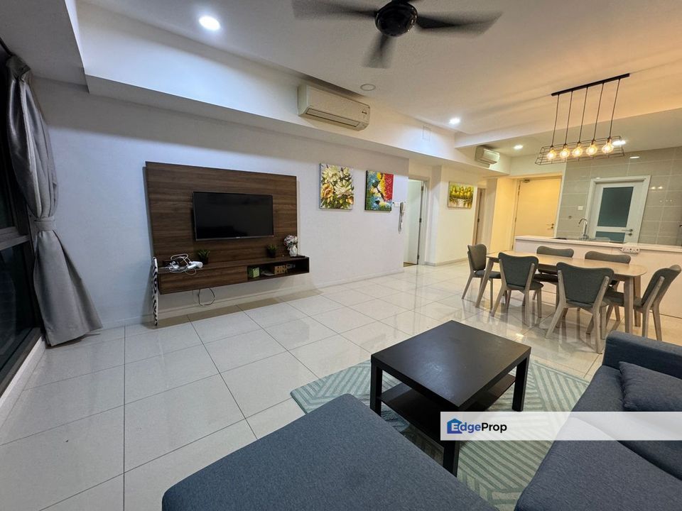Fully furniture 2 room service apartment at iskandar residence medini, Johor, Nusajaya