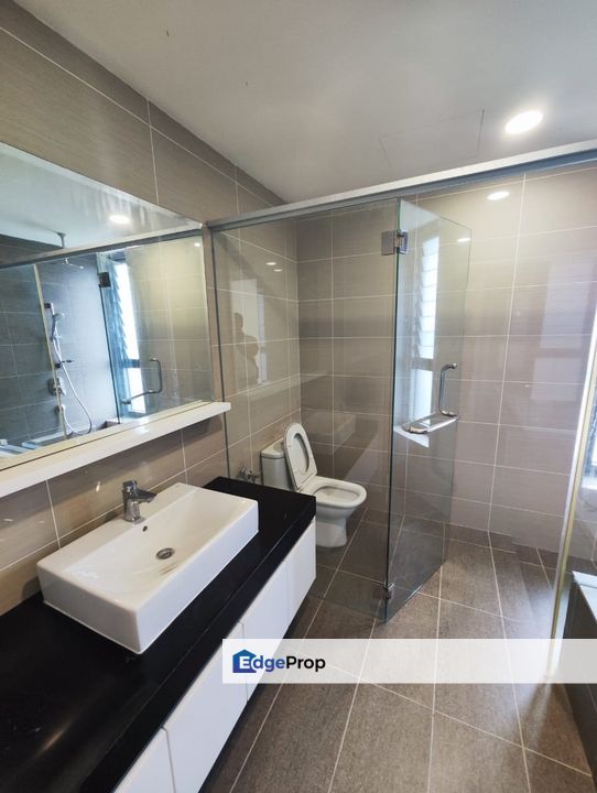 Fully furniture 3 room service apartment high floor at iskandar residence medini, Johor, Nusajaya