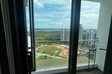 The Elysia Park Residence