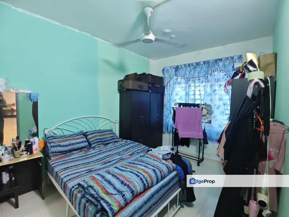 Full loan 3 room service apartment at kipark tampoi skudai, Johor, Tampoi