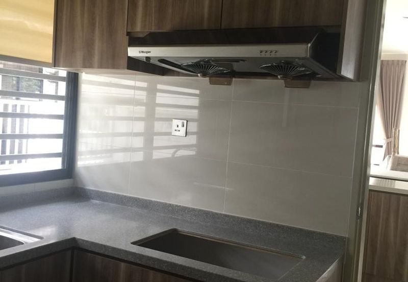 The Canal Garden South, Horizon Hills