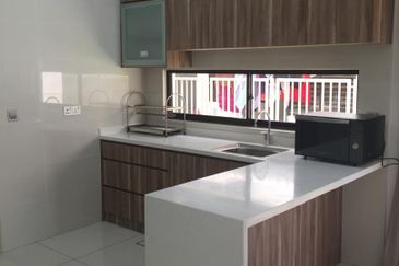 The Canal Garden South, Horizon Hills