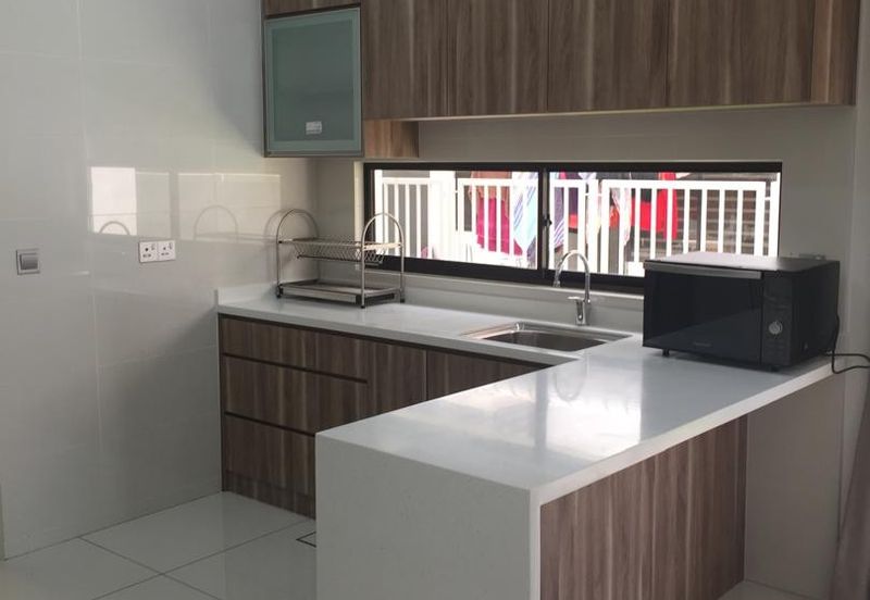 The Canal Garden South, Horizon Hills