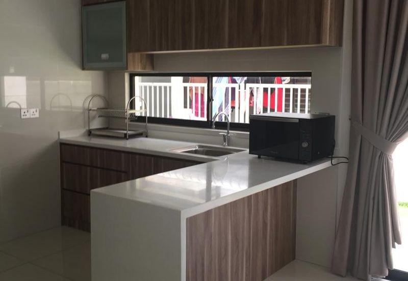 The Canal Garden South, Horizon Hills