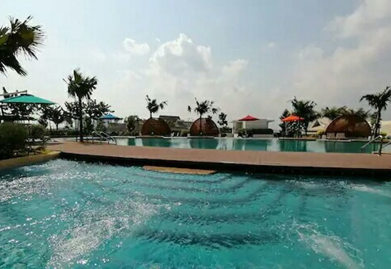 Almas Suites @ Puteri Harbour