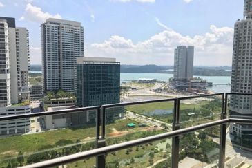 Almas Suites @ Puteri Harbour