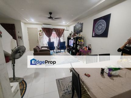 Freehold double storey landed hosue renovated at taman nusa bayu gelang patah, Johor, Nusajaya