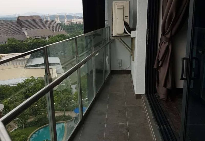 Almas Suites @ Puteri Harbour