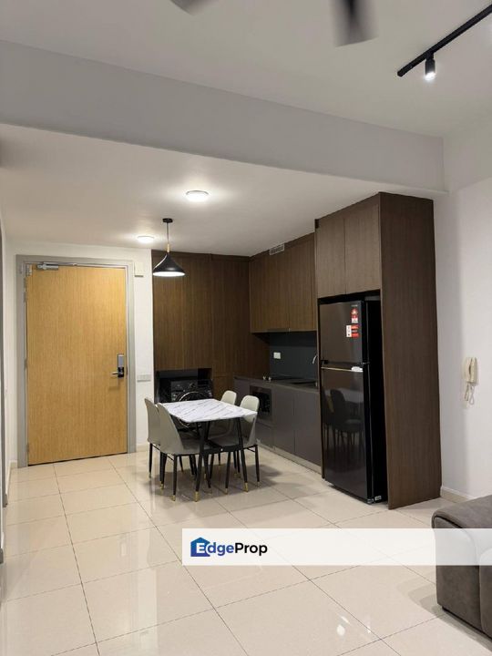 Fully furniture studio unit at grand medini with balcony, Johor, Nusajaya