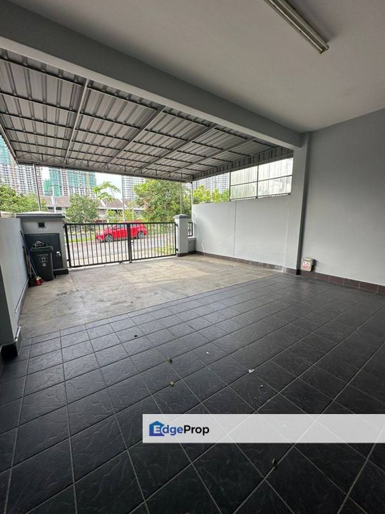 freehold double storey landed house renovated at kempas indah skudai, Johor, Johor Bahru