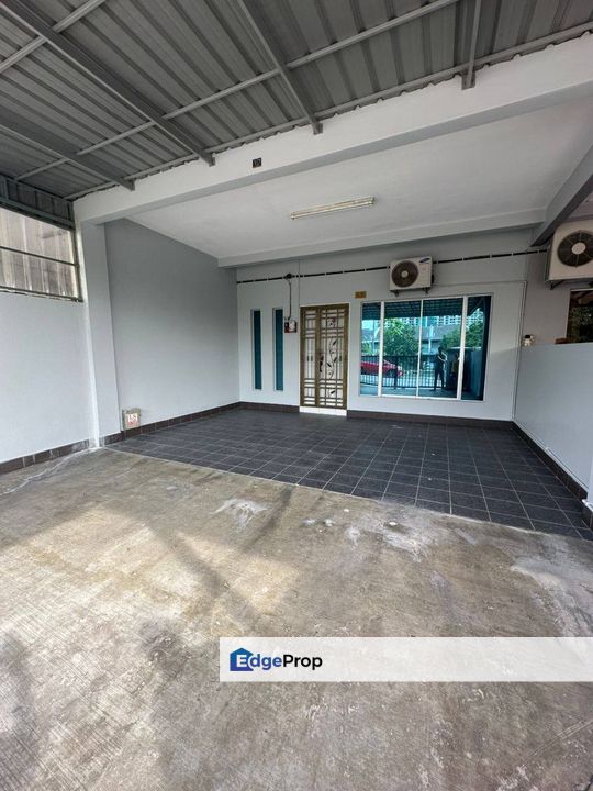 freehold double storey landed house renovated at kempas indah skudai, Johor, Johor Bahru
