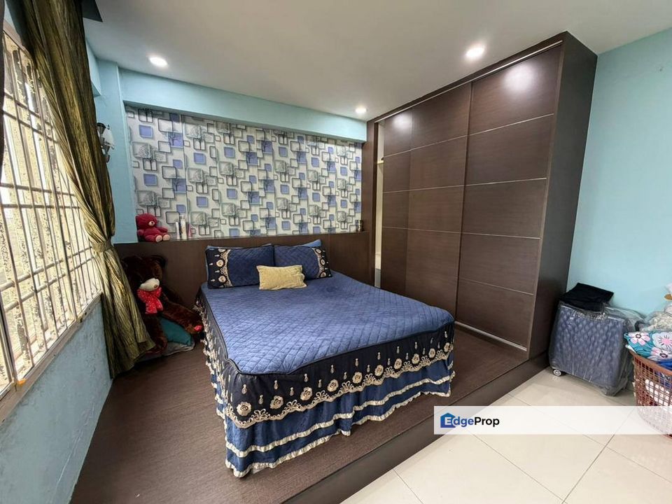 Full loan 3 room apartment at sri wangi tampoi skudai johor bahru, Johor, Tampoi