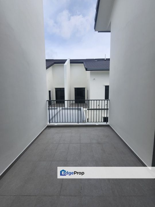 Freehold new double storey cluster house unblock view guarded at eco botanic johor bahru, Johor, Nusajaya