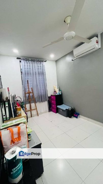 Freehold double storey landed house renovated and guarded at taman pulai hijauan skudai, Johor, Kangkar Pulai