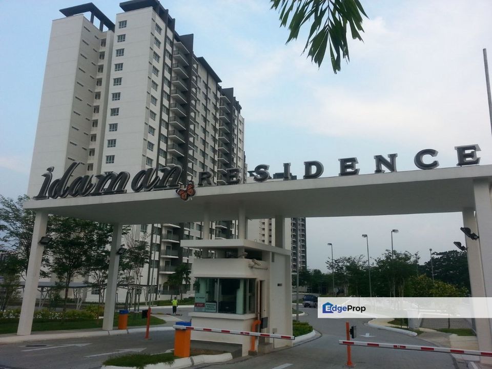 Freehold full loan 2 room service apartment at idaman residence iskandar puteri, Johor, Nusajaya
