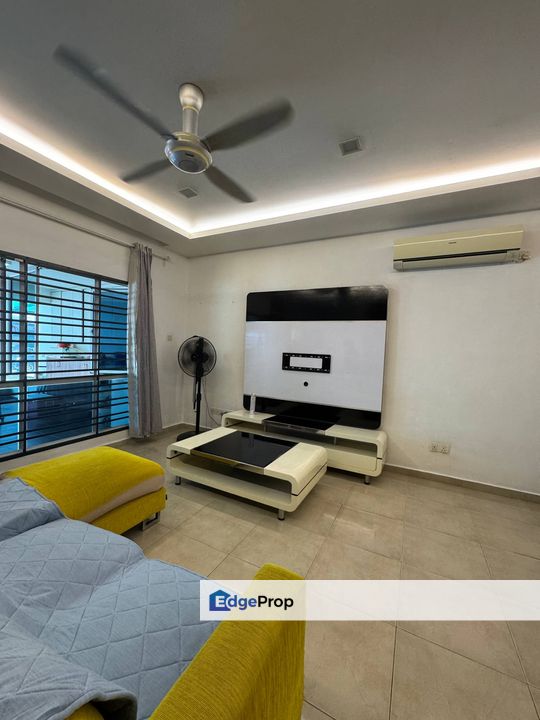 Fully furniture double storey landed house renovated and guarded at taman nusa sentral iskandar puteri, Johor, 