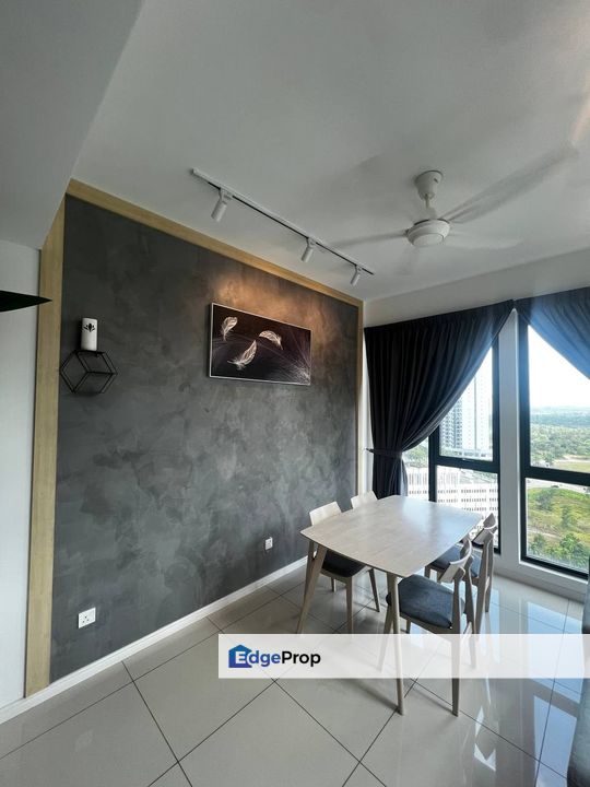 Fully furniture double storey duplex renovated at elysia park residence medini, Johor, Nusajaya