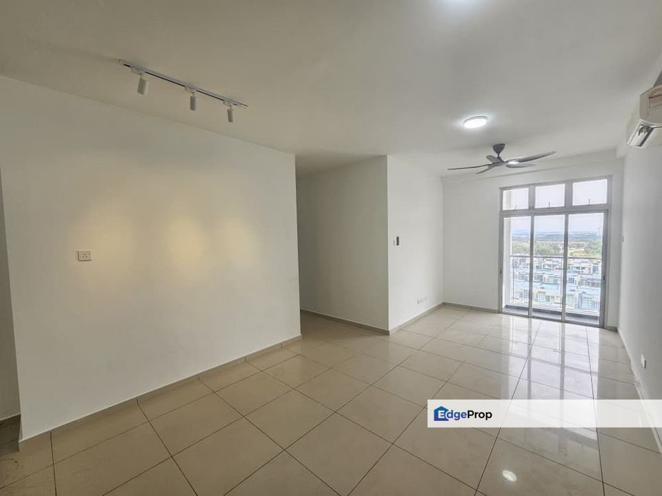 Freehold 4 room dual key service apartment at one sentral nusa sentral iskandar puteri, Johor, 