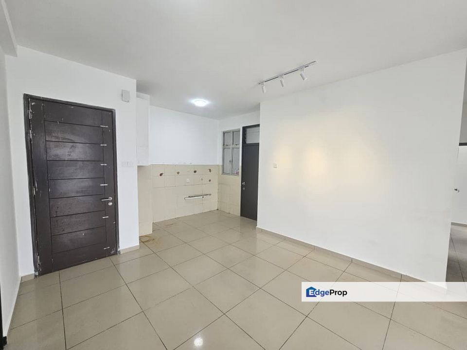 Freehold 4 room dual key service apartment at one sentral nusa sentral iskandar puteri, Johor, 