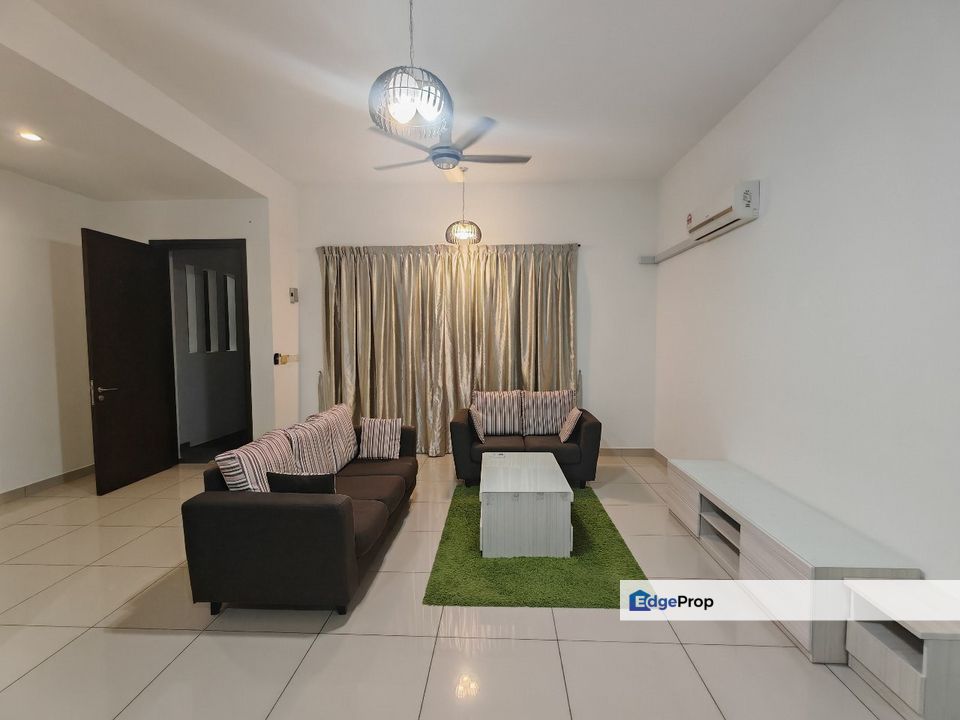 Fully furniture double storey landed guarded and renovated at the green horizon hill iskandar puteri, Johor, 