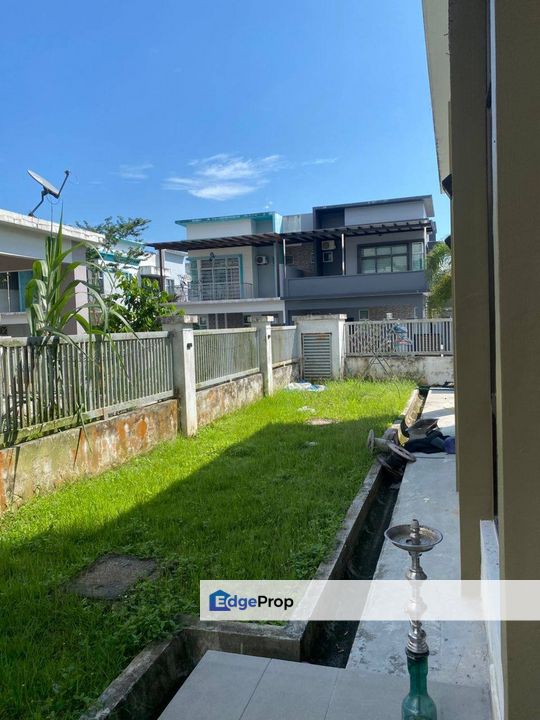 Freehold double storey semi d guarded at taman pulai hijauan kangkar pulai, Johor, Kangkar Pulai
