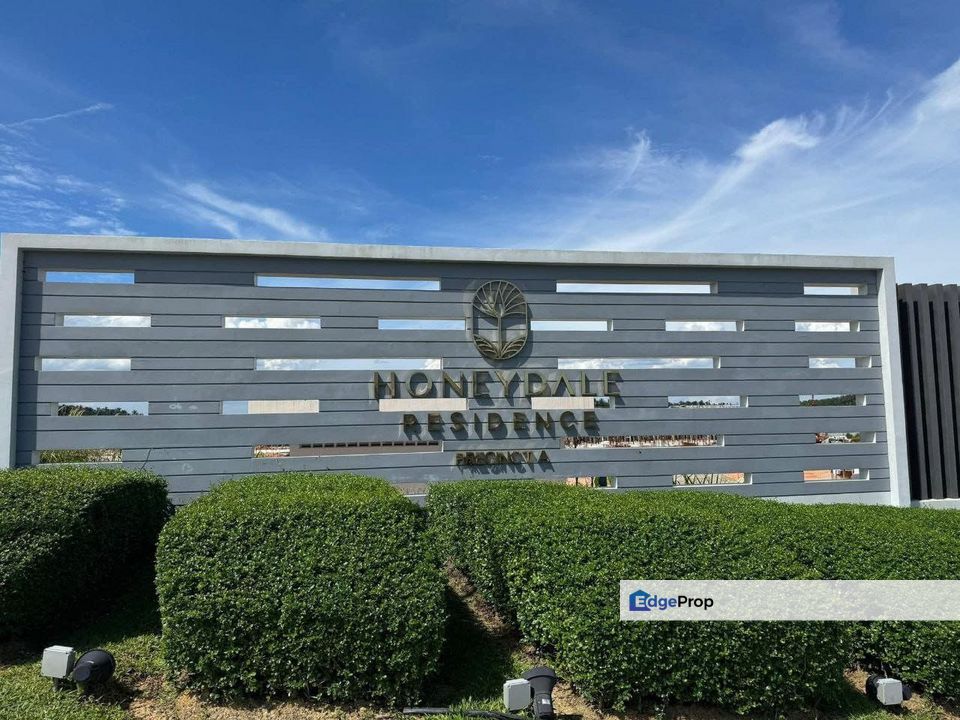 Freehold new double storey cluster house guarded at taman impian emas skudai, Johor, Johor Bahru