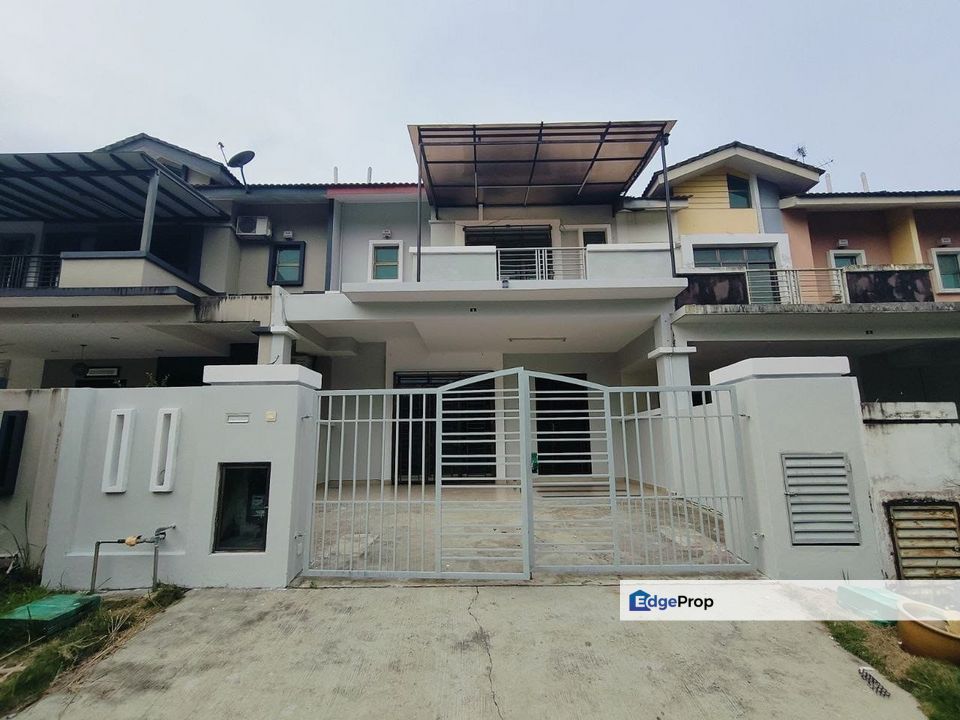 Freehold double storey landed house guarded at taman kempas utama skudai, Johor, Johor Bahru