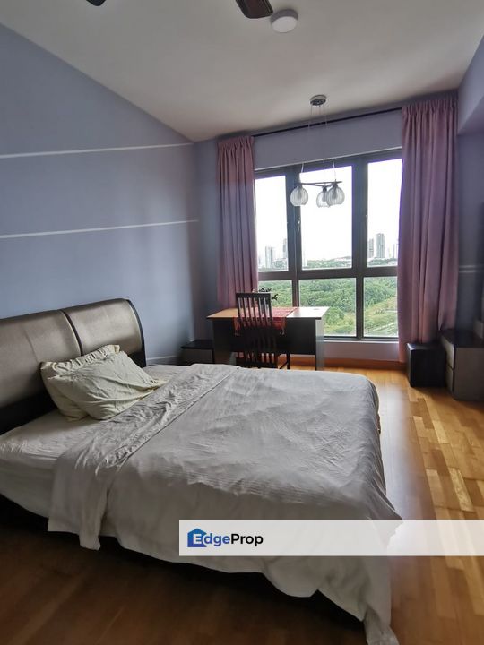 Fully furniture mid floor 1 room service apartment at teega suites puteri harbour johor, Johor, 