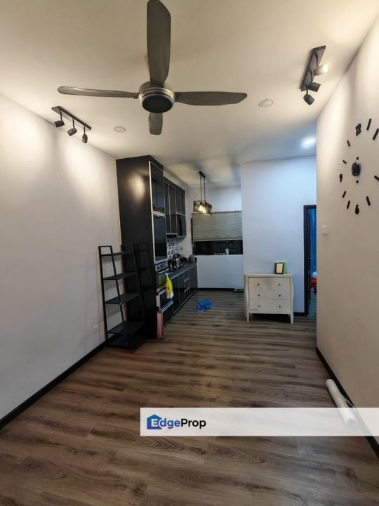 Partial furniture single storey landed house renovated at taman nusa bestari iskandar puteri, Johor, Johor Bahru