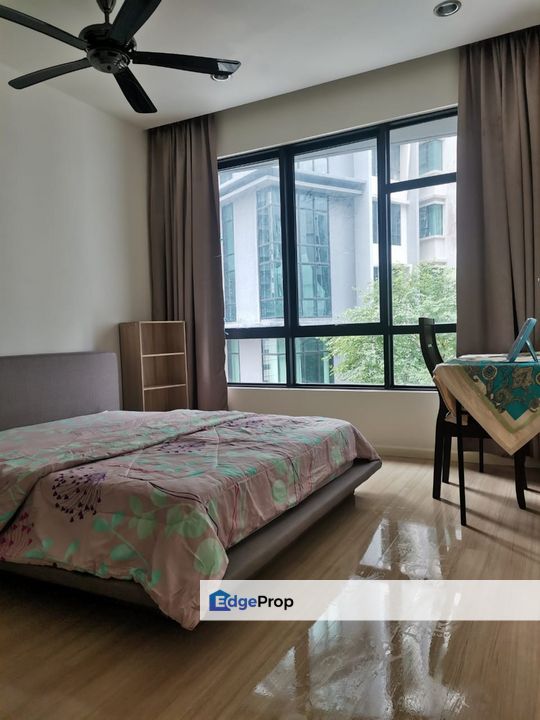 Fully furniture 1 room service apartment at impiana east ledang iskandar puteri, Johor, 
