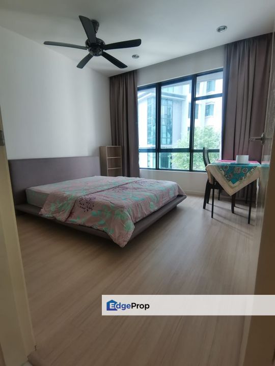 Fully furniture 1 room service apartment at impiana east ledang iskandar puteri, Johor, 
